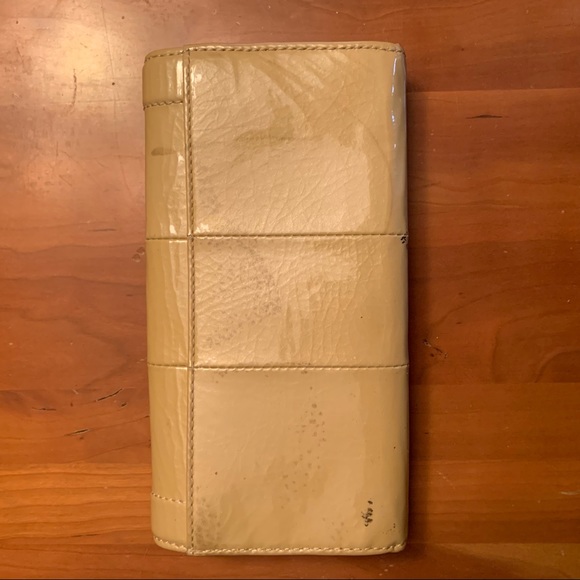 Coach patent leather wallet in nude - Picture 10 of 14